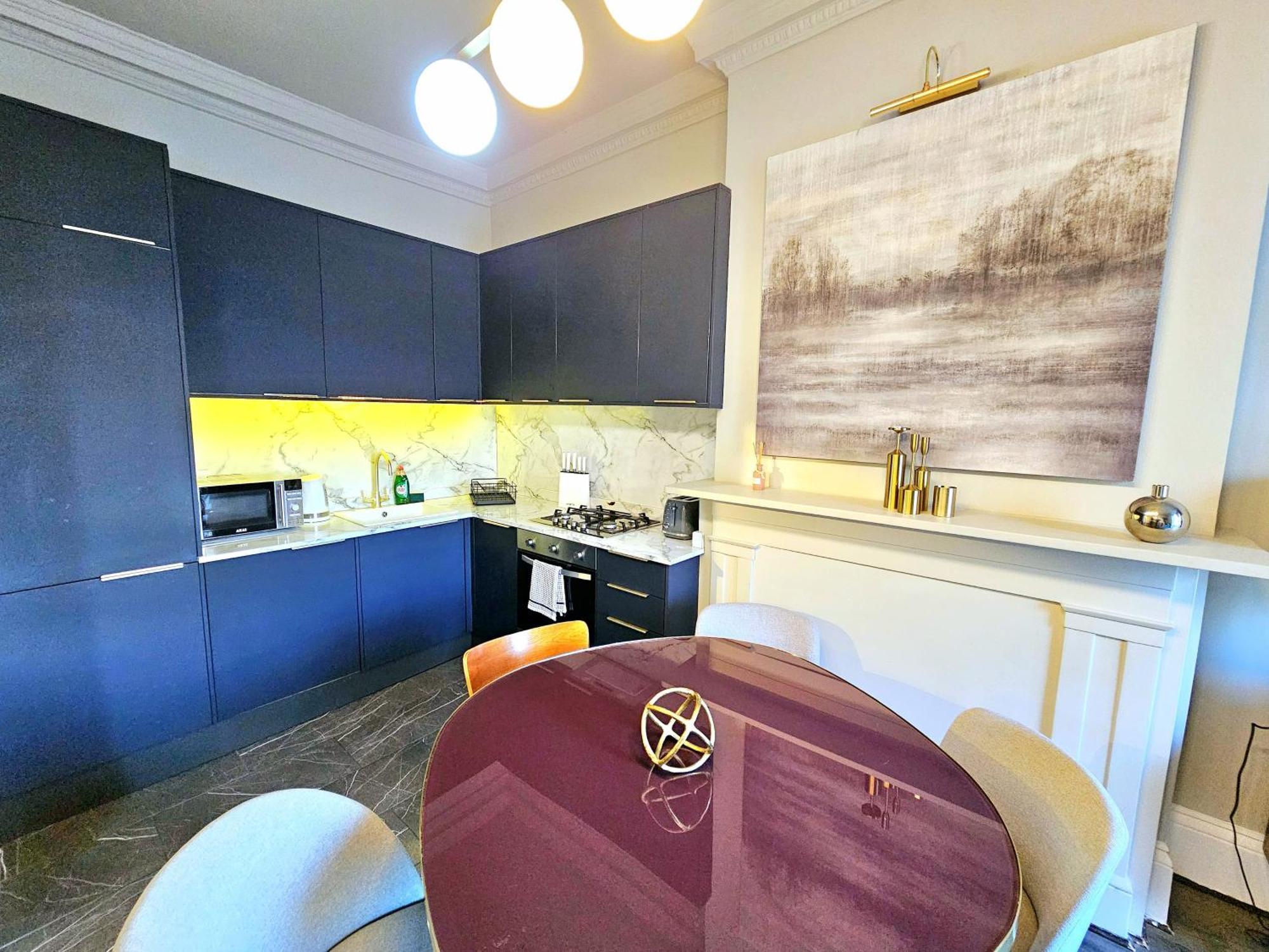לונדון Stylish Hyde Park Home By Tube Stations With Elevator מראה חיצוני תמונה